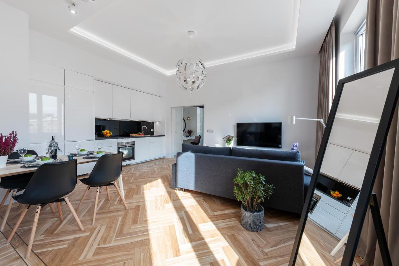Marszalkowska Center Serviced Apartments Warszawa Eksteriør billede